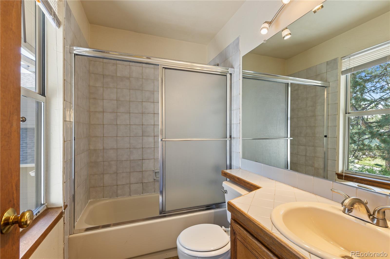 2077 E Phillips Place Centennial CO 80122