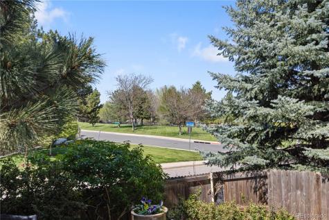2077 E Phillips Place Centennial CO 80122