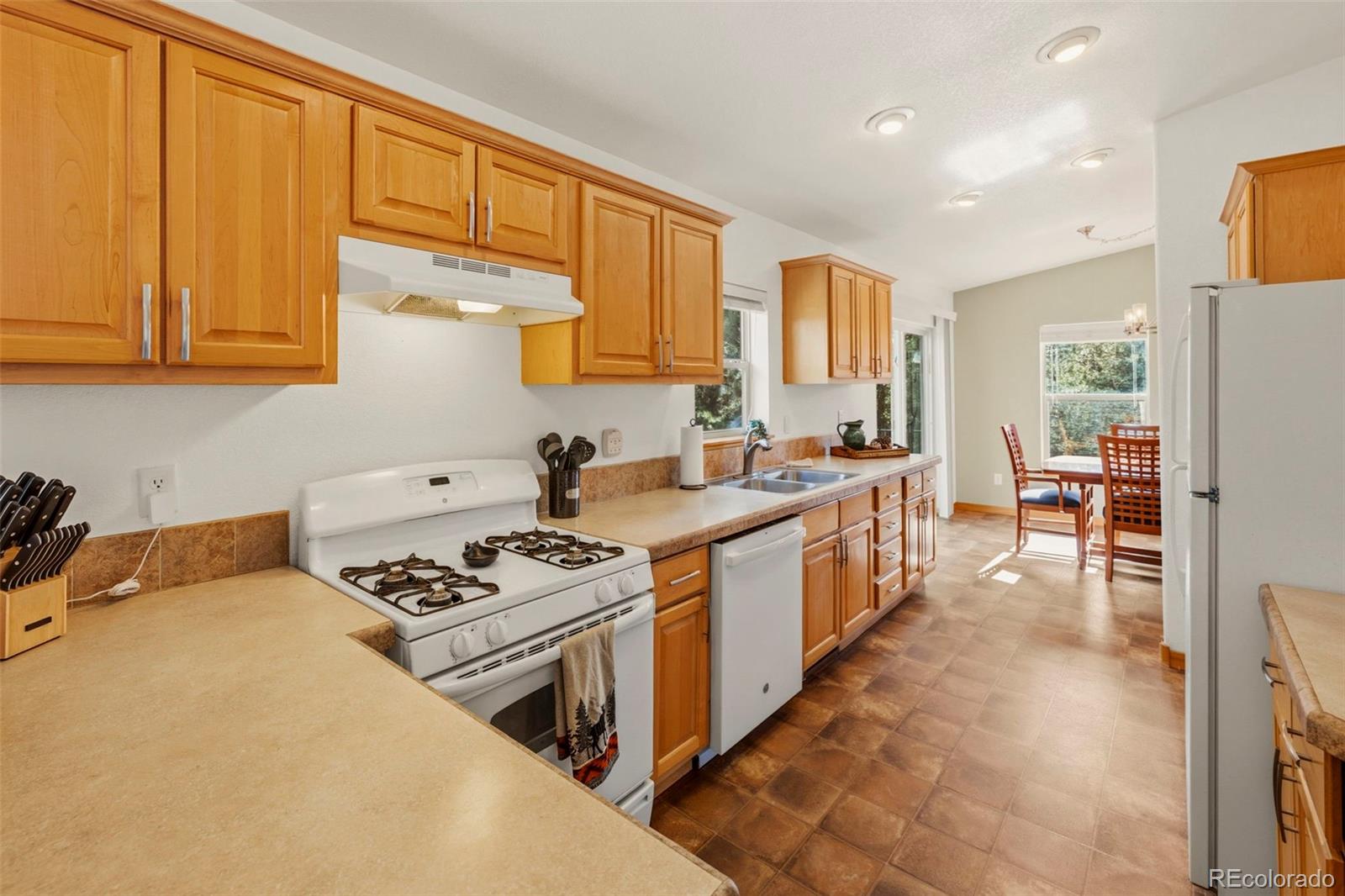 738 Rangeview Road Divide CO 80814