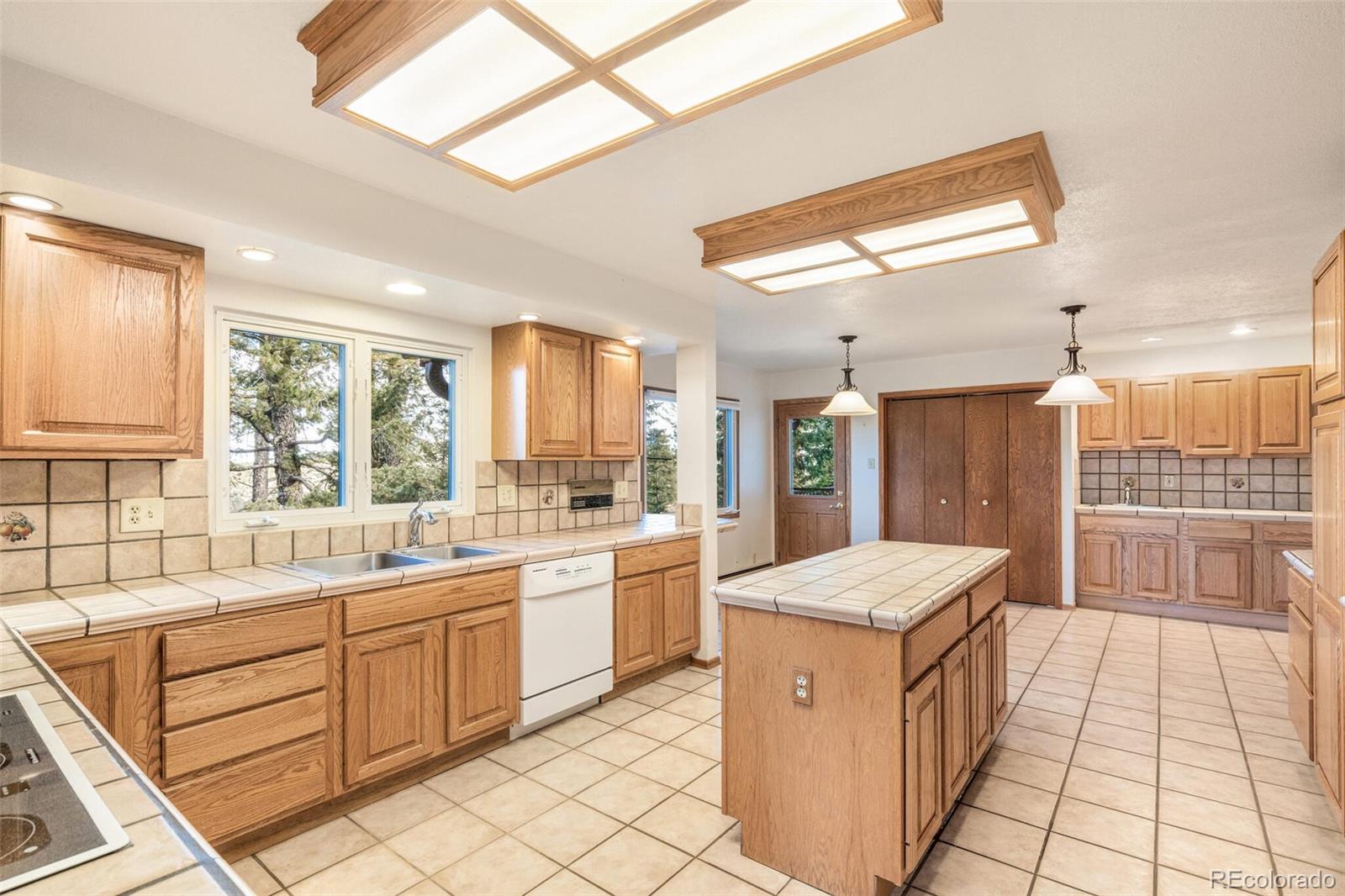 29130 Upper Moss Rock Road Golden CO 80401