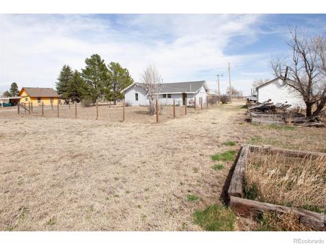 424 S Lincoln Avenue Fleming CO 80728
