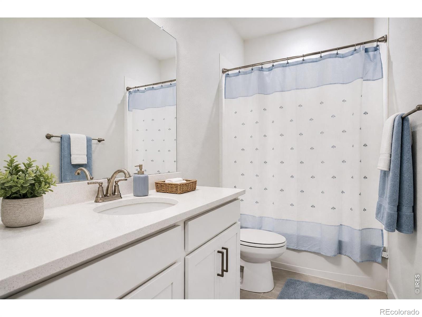 8918 S Riviera Court Aurora CO 80016