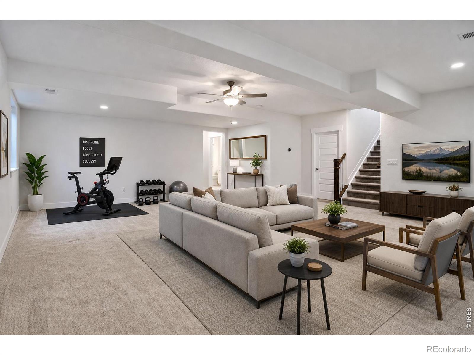 8918 S Riviera Court Aurora CO 80016