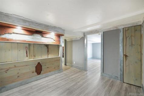 6 Alsace Way Colorado Springs CO 80906