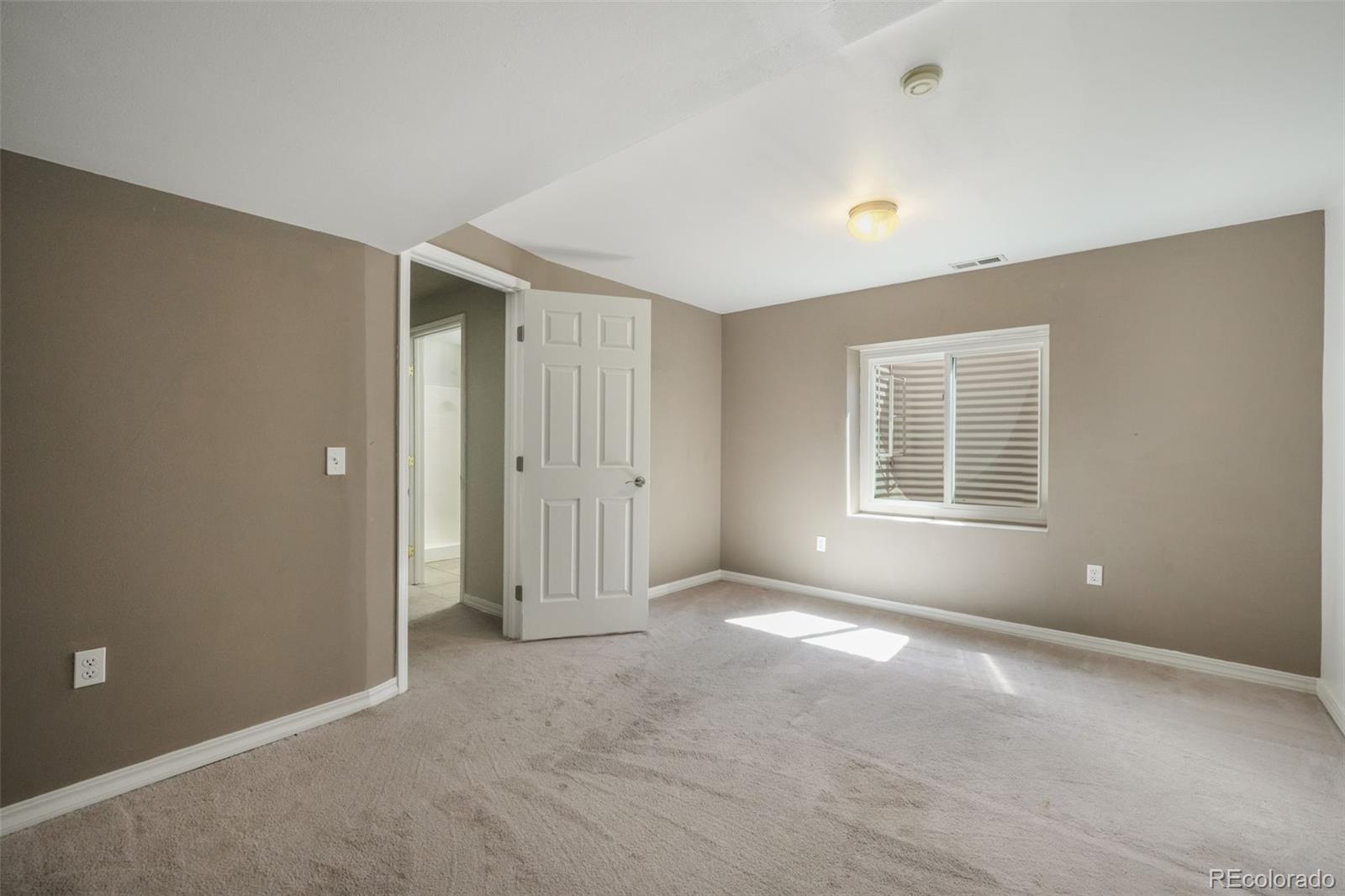 1643 S Canoe Creek Drive Colorado Springs CO 80906