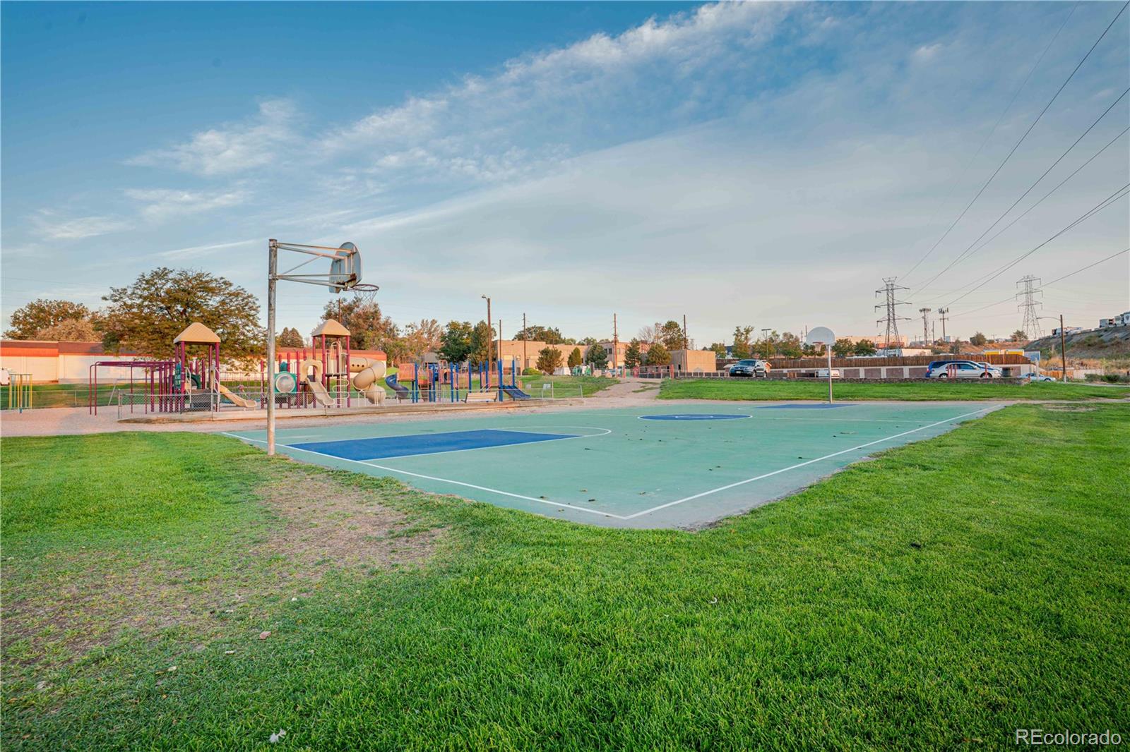 2967 W Tanforan Drive Englewood CO 80110