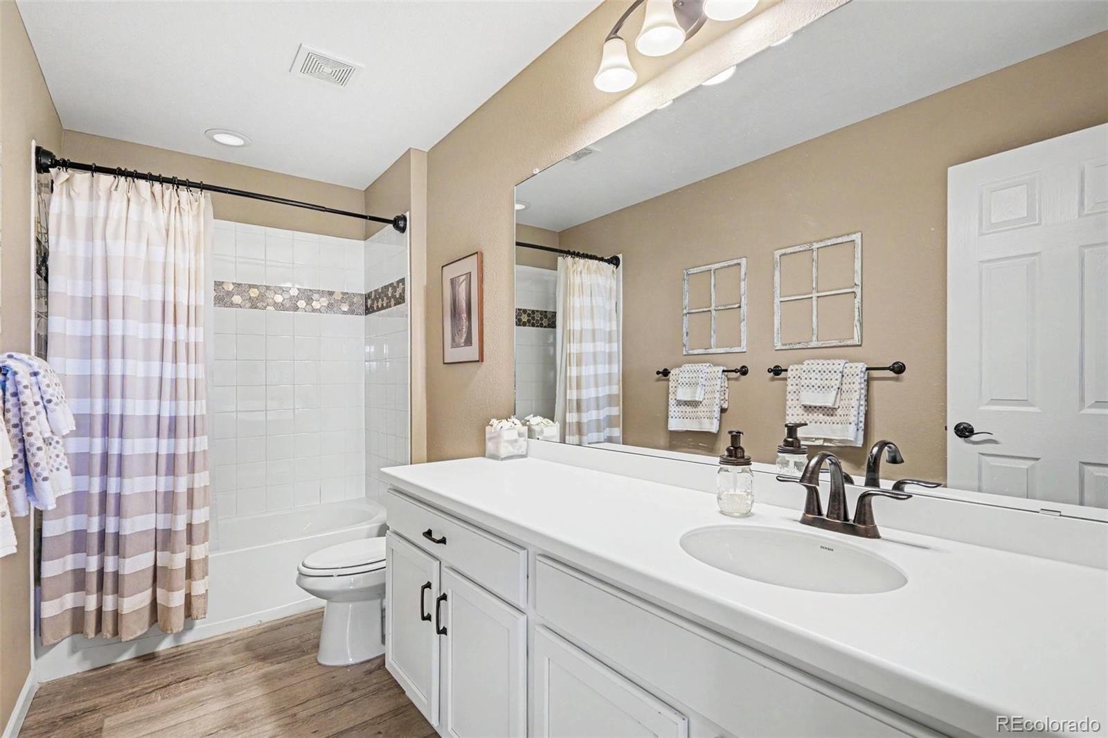 26712 E Hinsdale Place Aurora CO 80016