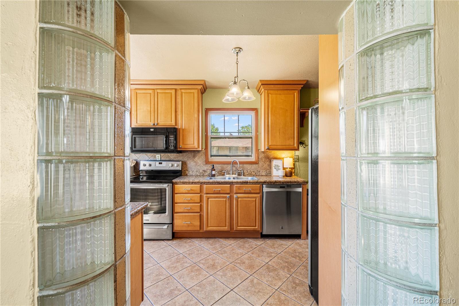 27 Dunsmere Avenue Pueblo CO 81004