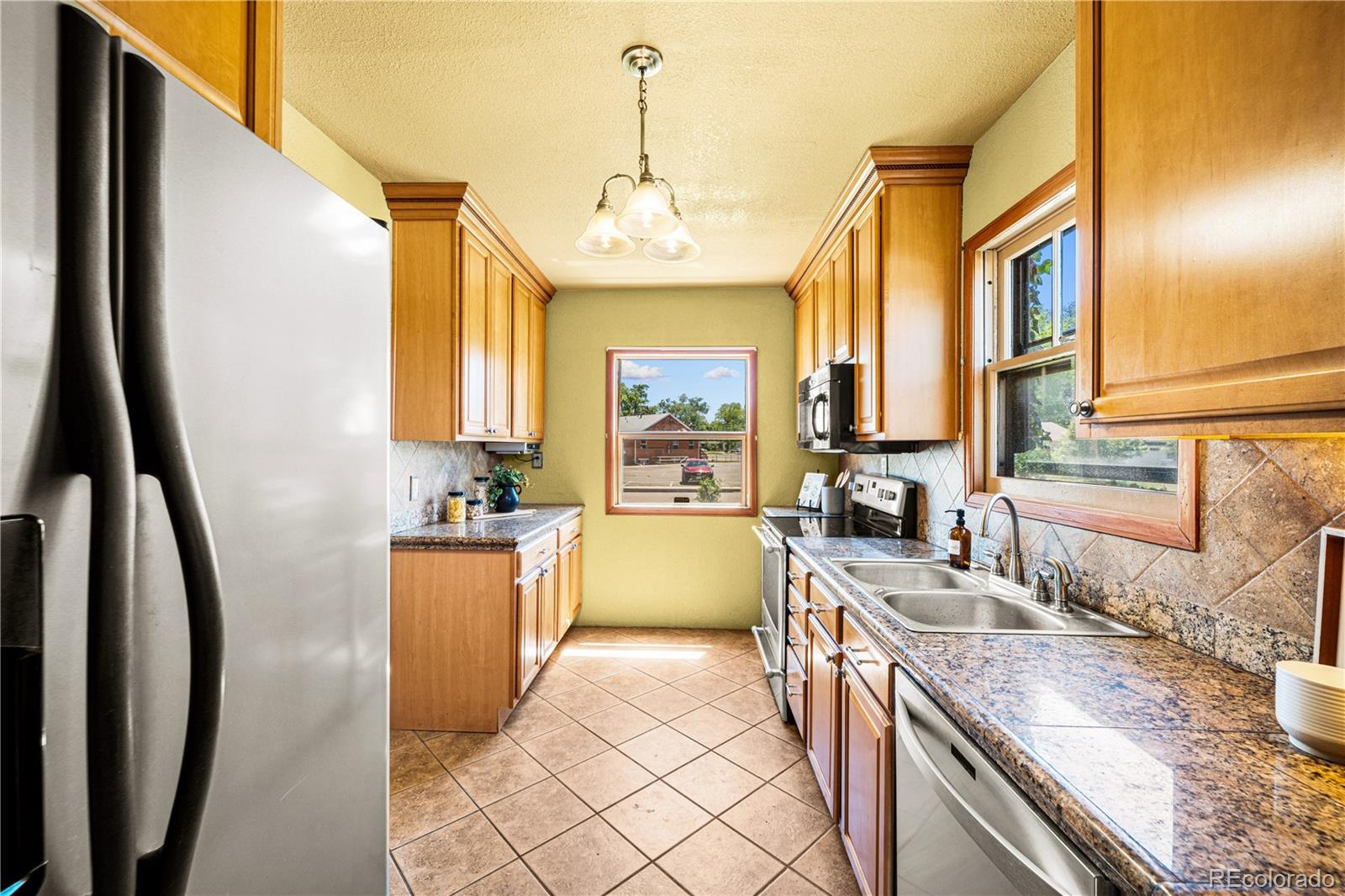 27 Dunsmere Avenue Pueblo CO 81004