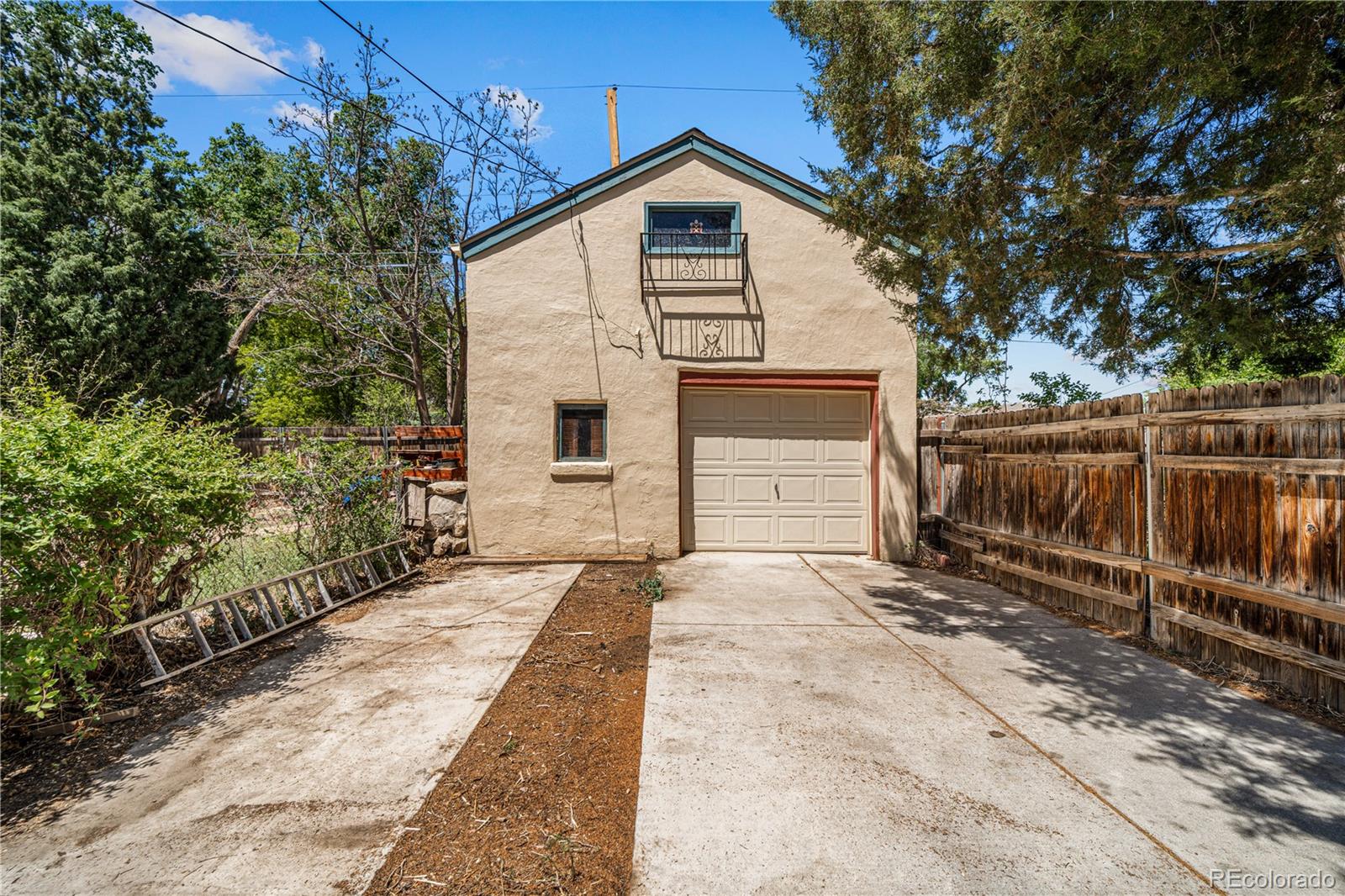 27 Dunsmere Avenue Pueblo CO 81004