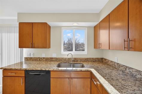 1541 S Fairplay Way Aurora CO 80012