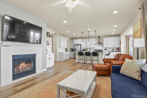 208 S Waterloo Street Aurora CO 80018