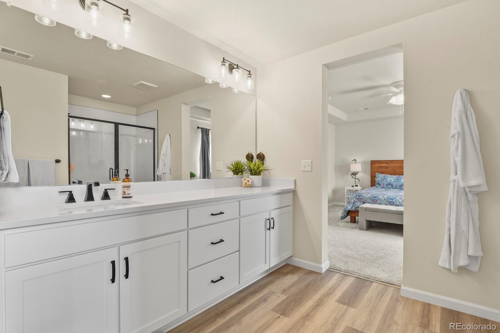 208 S Waterloo Street Aurora CO 80018