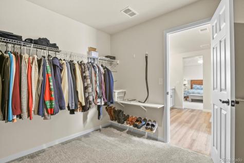 208 S Waterloo Street Aurora CO 80018