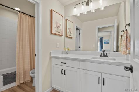 208 S Waterloo Street Aurora CO 80018