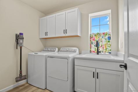 208 S Waterloo Street Aurora CO 80018
