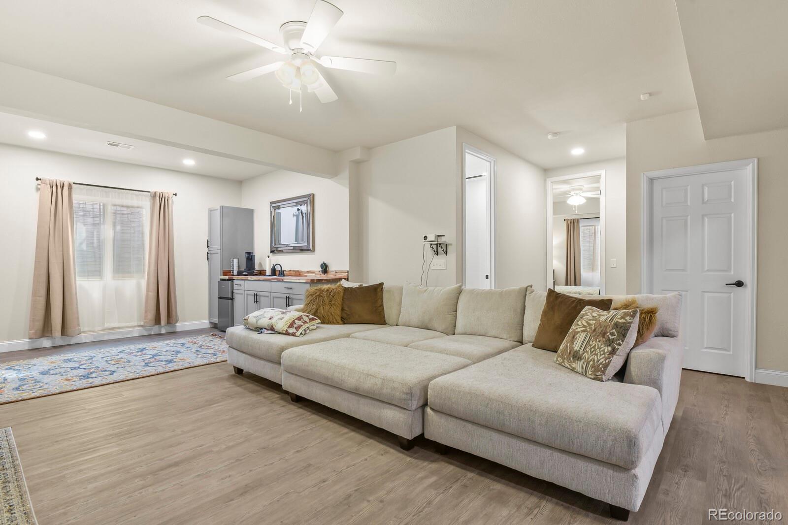 208 S Waterloo Street Aurora CO 80018