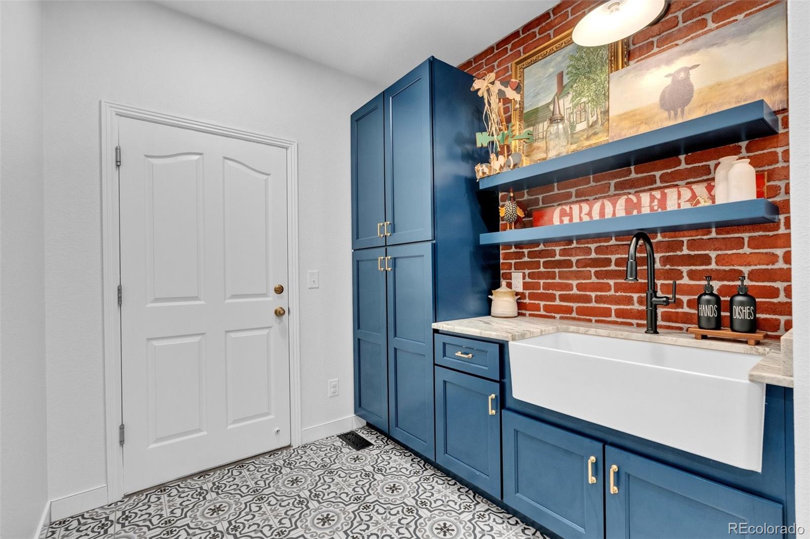 4745 Cheyenne Drive Larkspur CO 80118