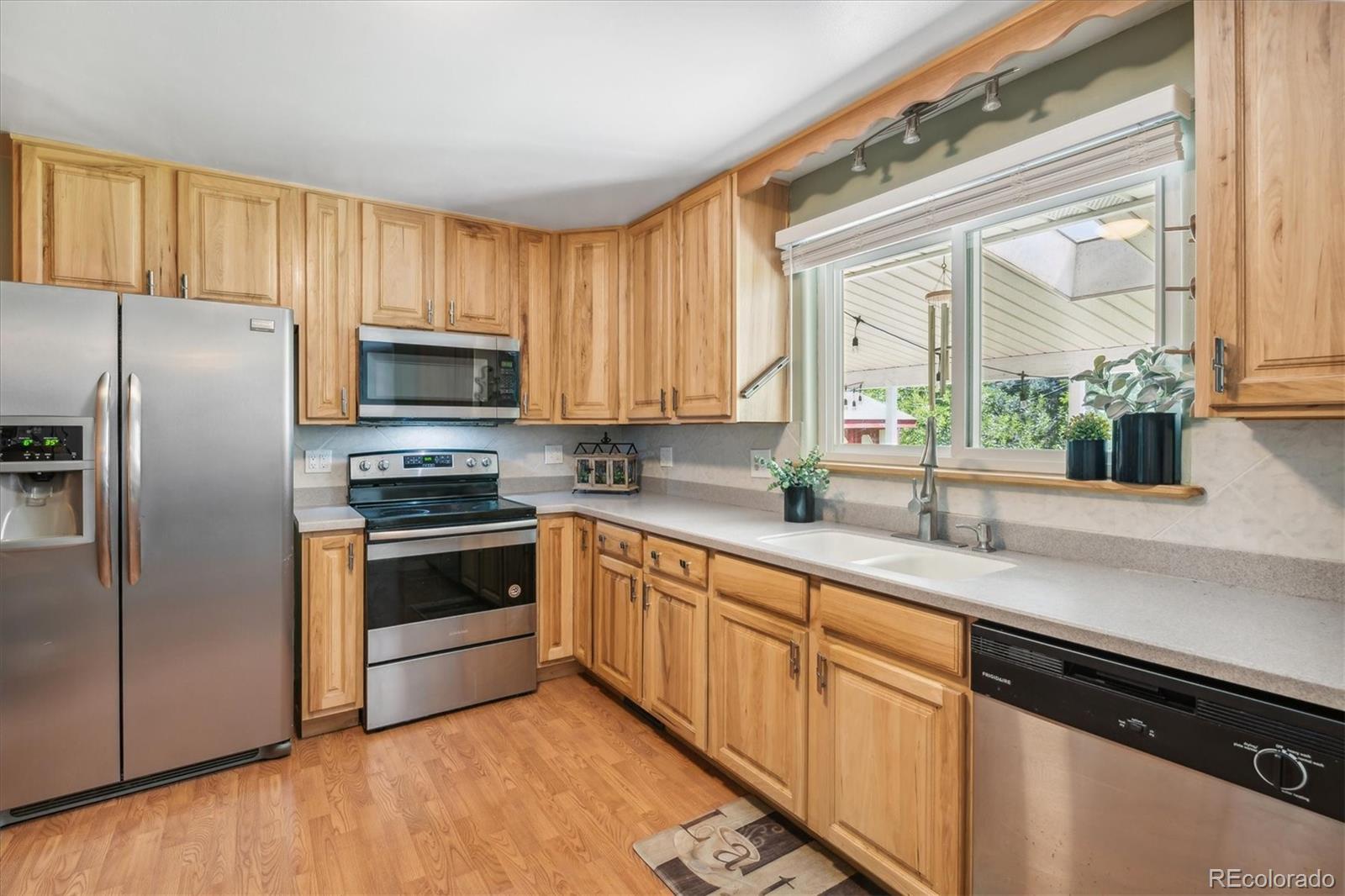 166 Garnet Street Broomfield CO 80020