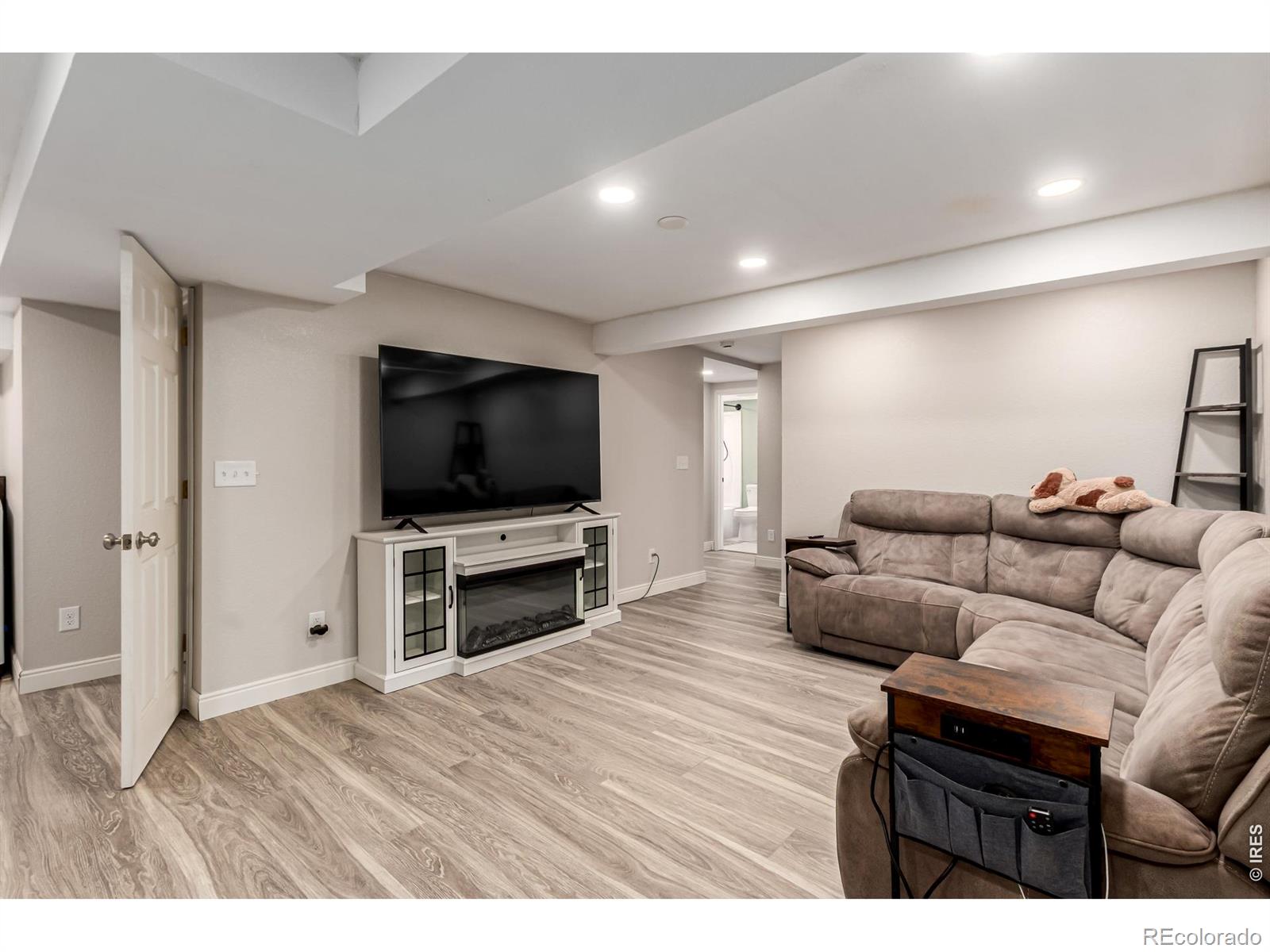 9712 Queenscliffe Drive Highlands Ranch CO 80130