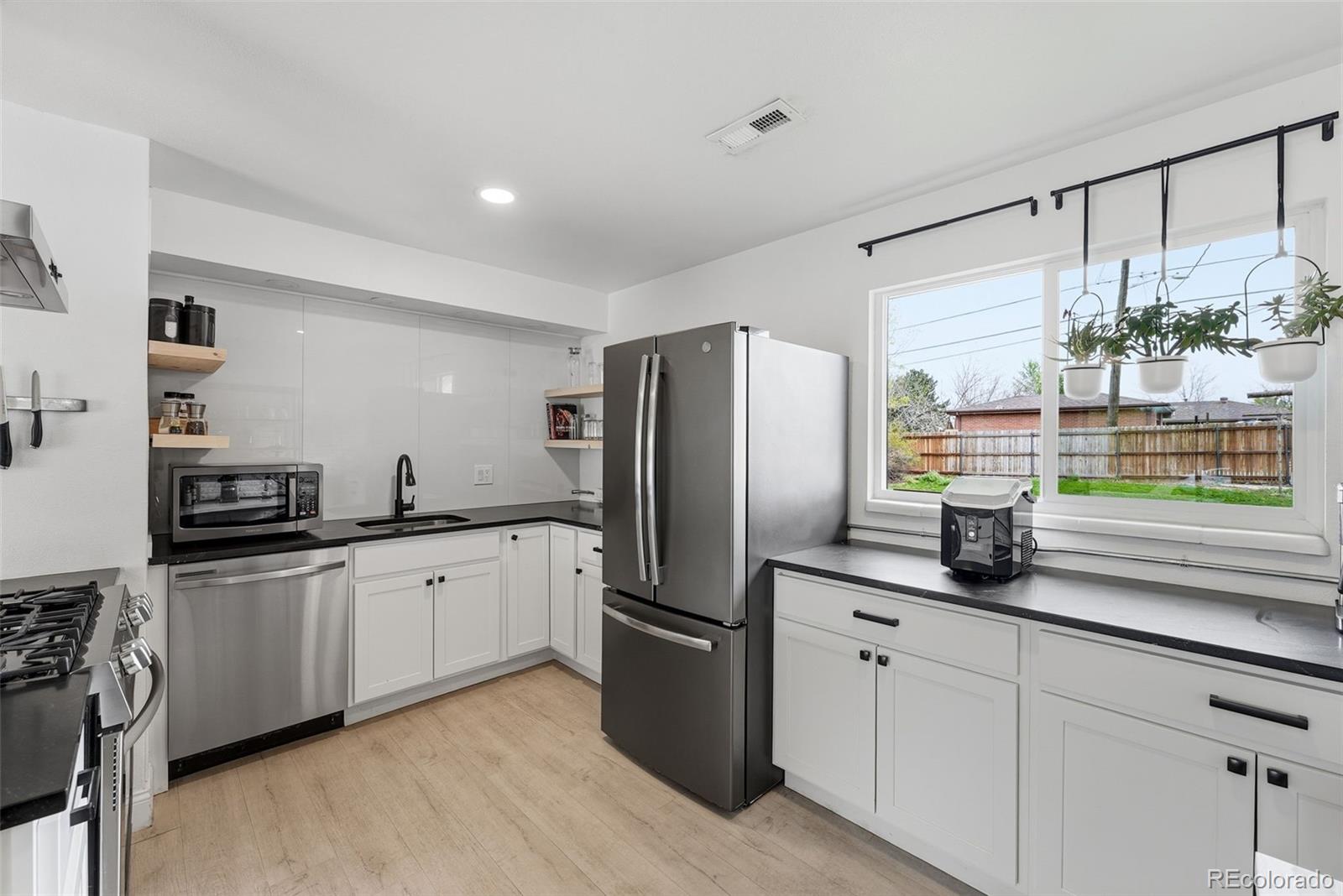 34 Yates Street Denver CO 80219