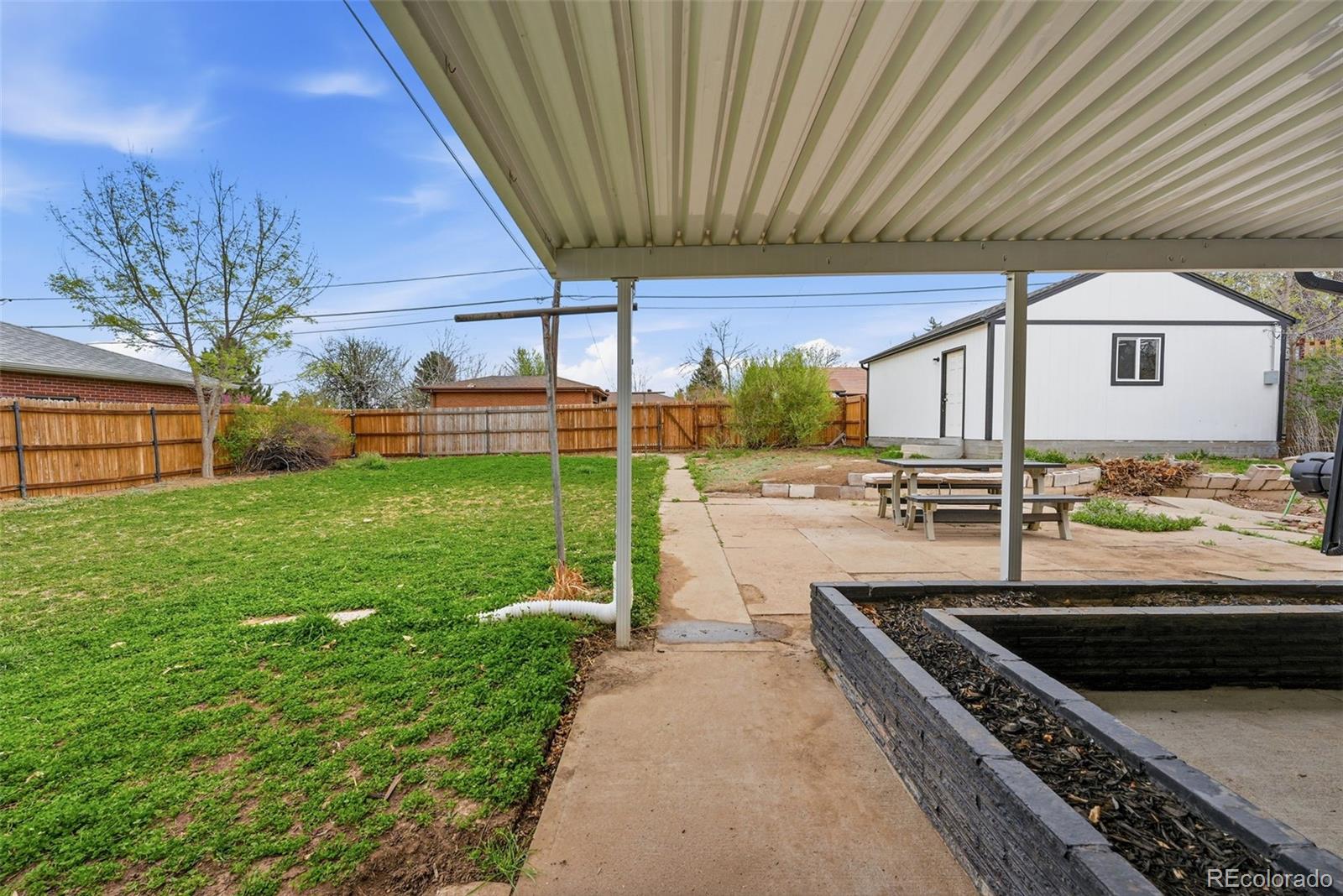 34 Yates Street Denver CO 80219
