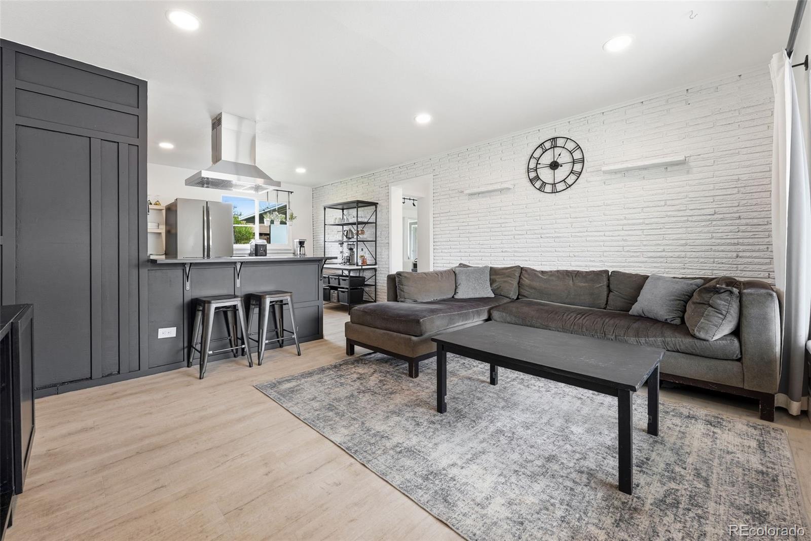 34 Yates Street Denver CO 80219