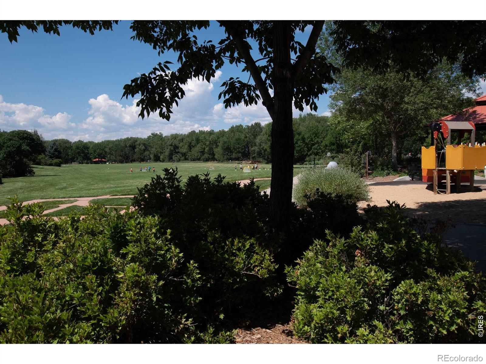 2233 Bluebird Drive Longmont CO 80504