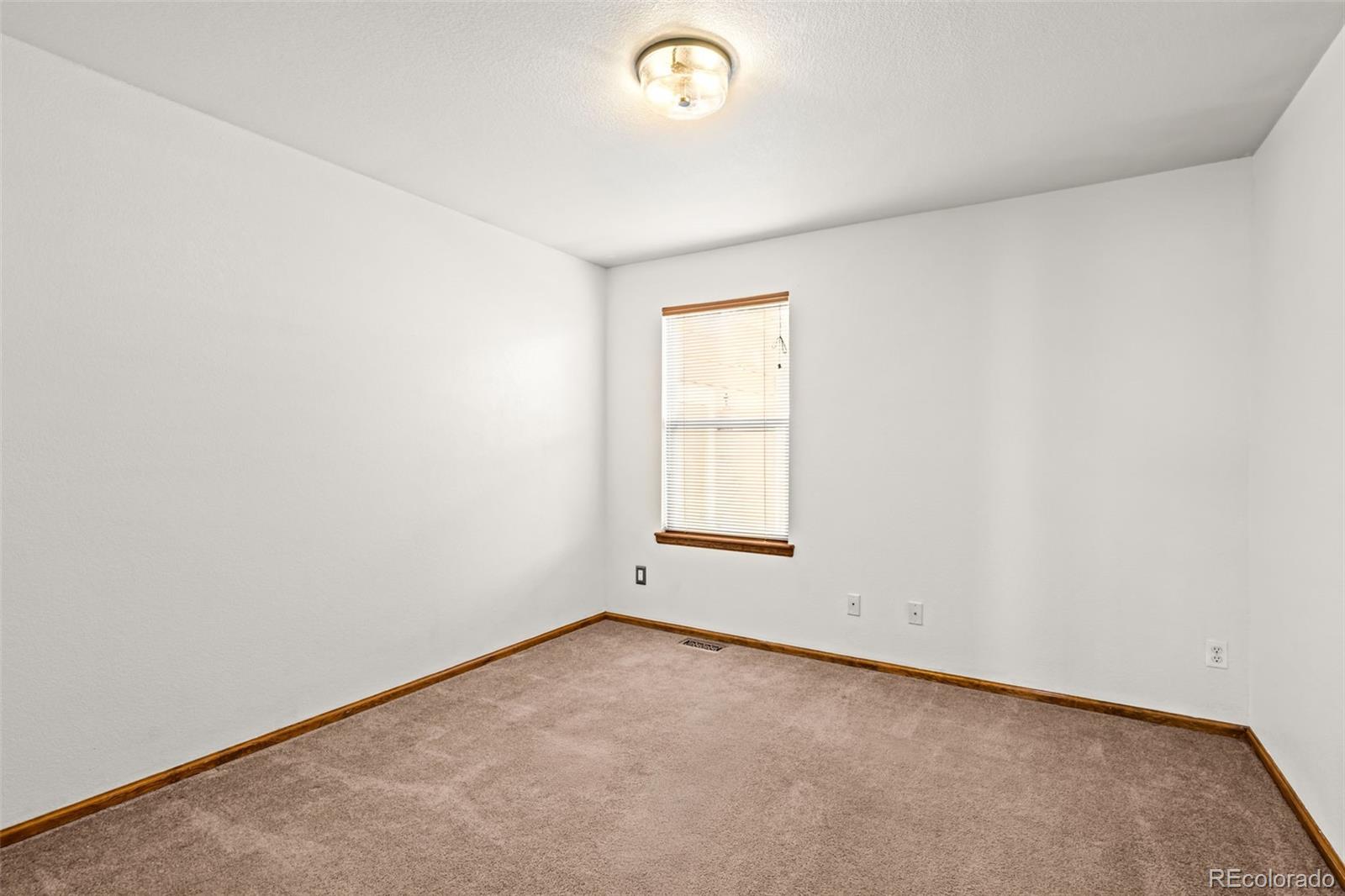 8795 E 105th Court Henderson CO 80640