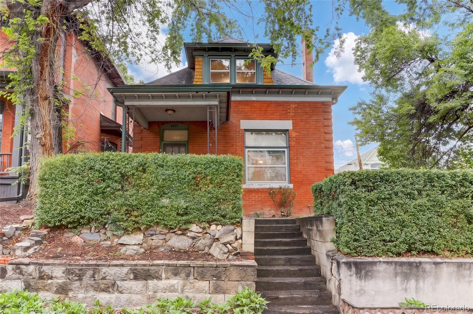 2437 W Caithness Place Denver CO 80211