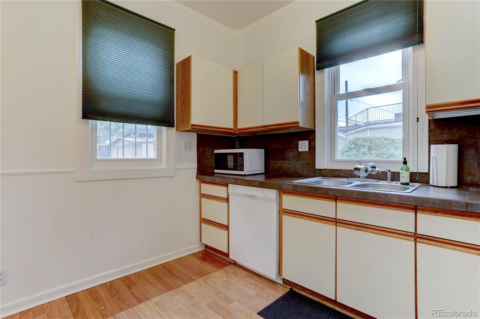 2437 W Caithness Place Denver CO 80211