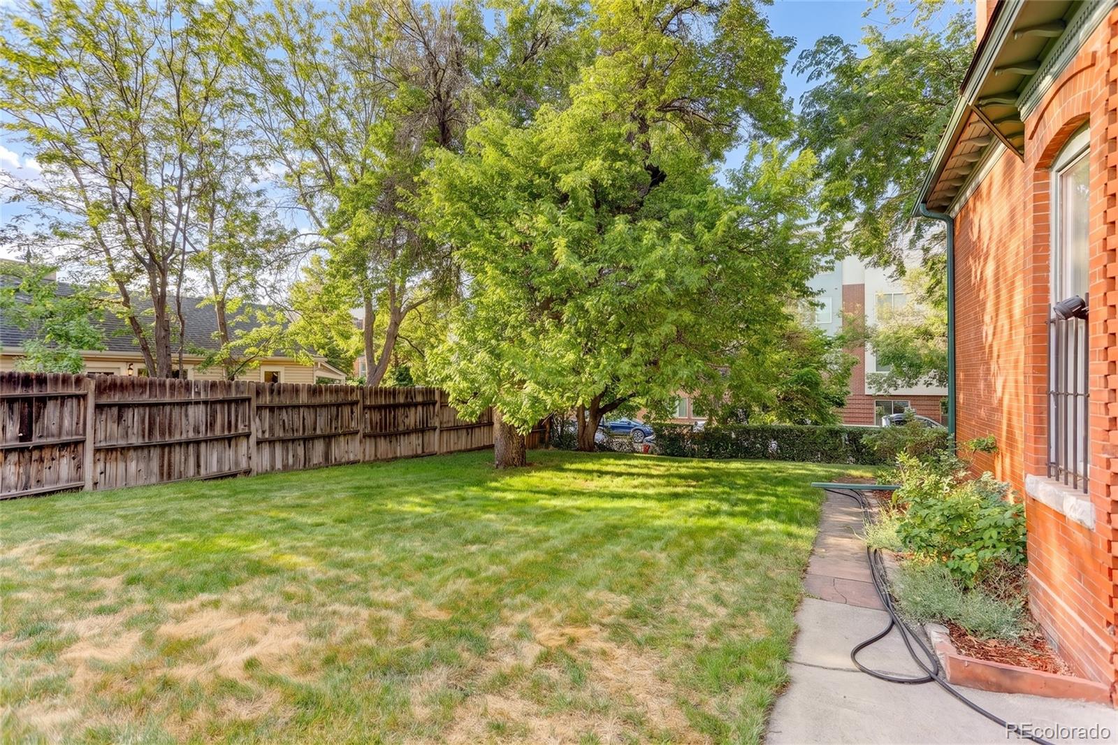 2437 W Caithness Place Denver CO 80211