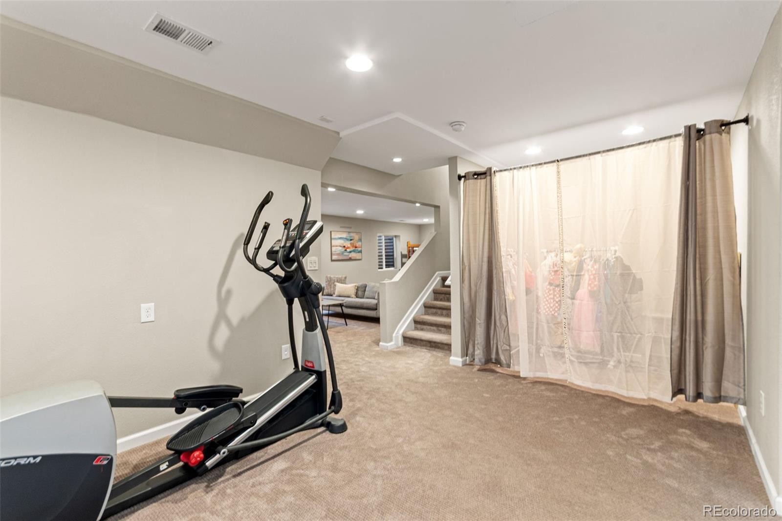 9337 Iron Mountain Way Arvada CO 80007