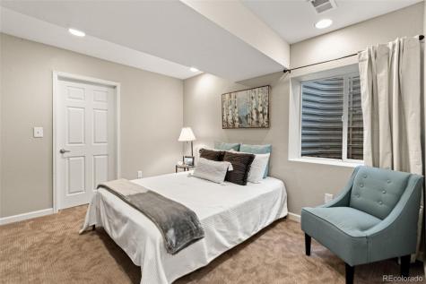 9337 Iron Mountain Way Arvada CO 80007