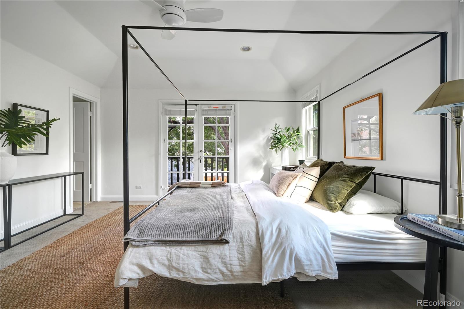 2238 Locust Street Denver CO 80207