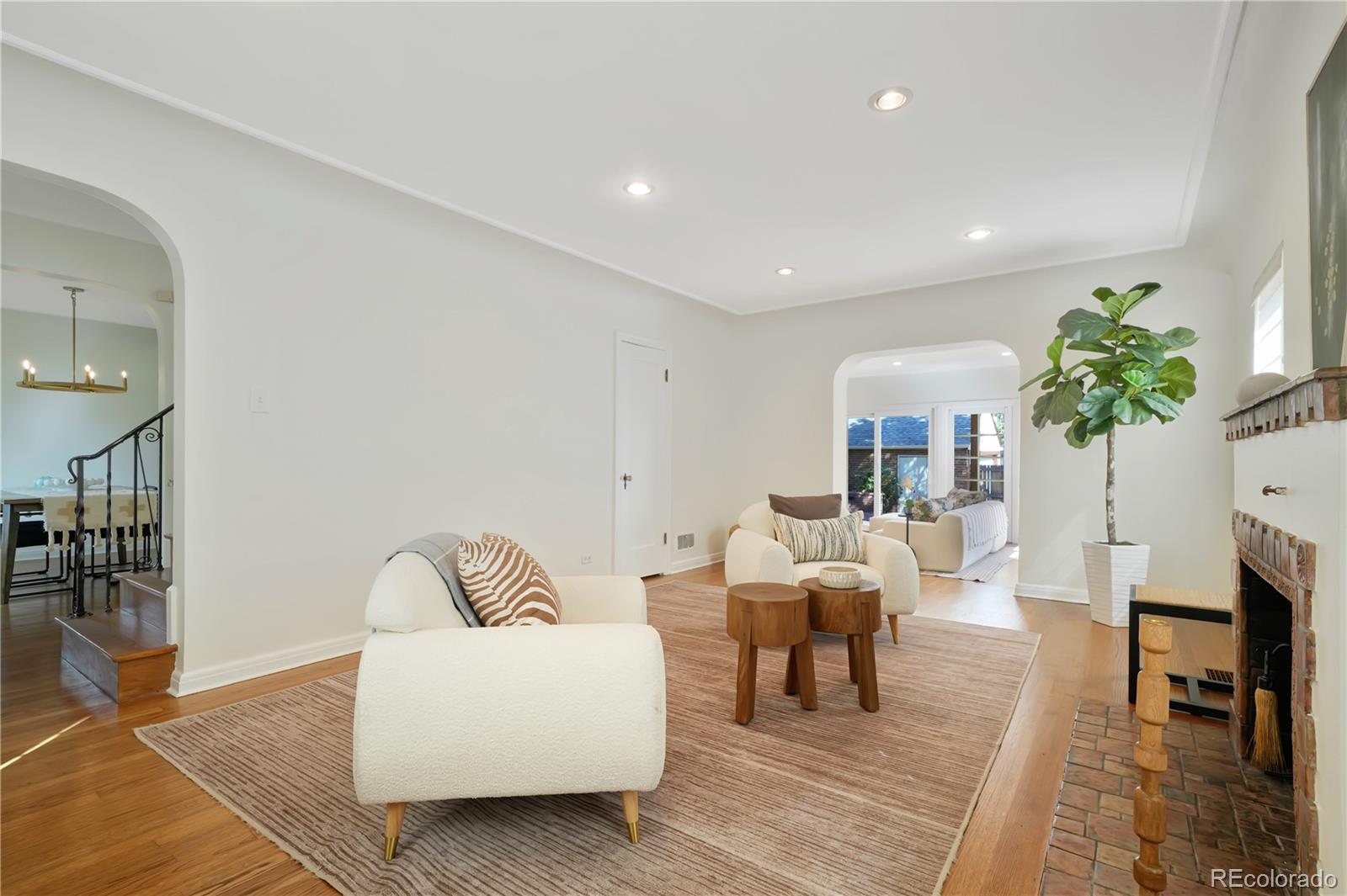 2238 Locust Street Denver CO 80207