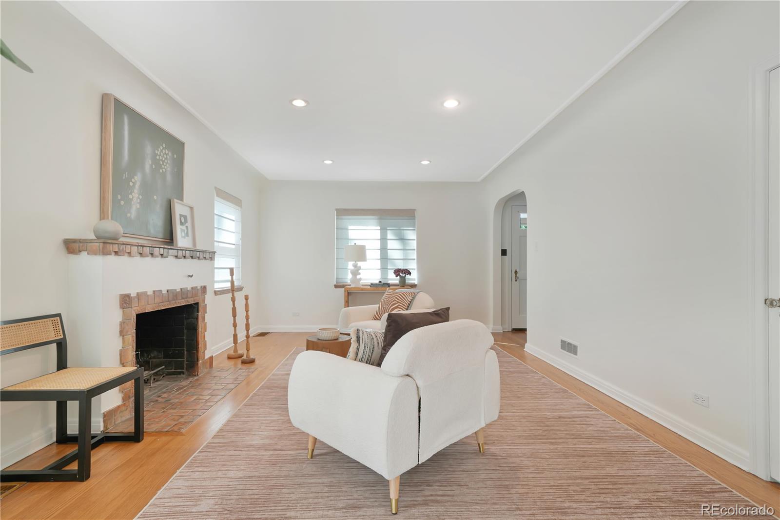 2238 Locust Street Denver CO 80207