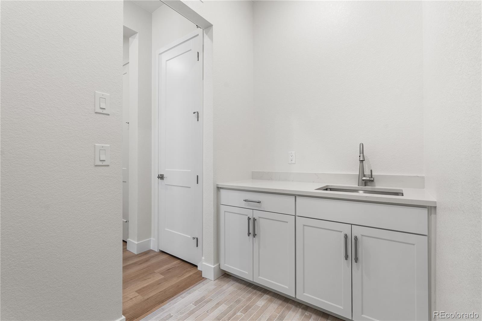 6739 Fawn Path Lane Castle Pines CO 80108