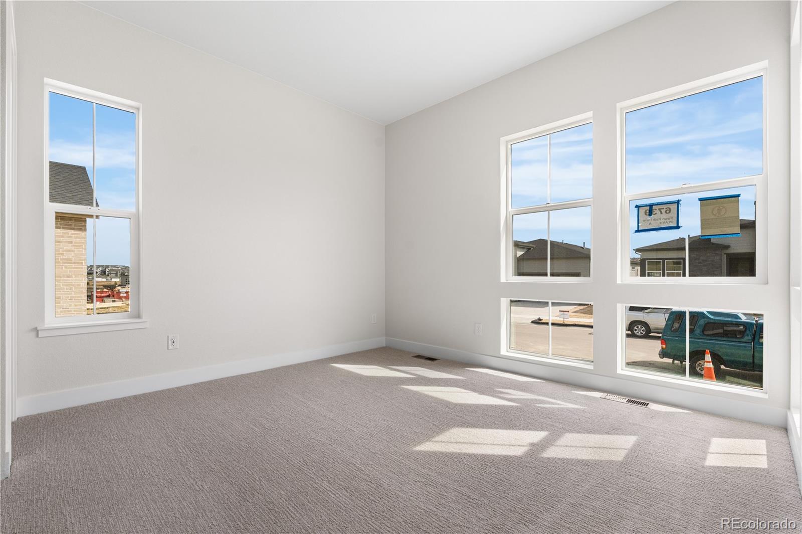 6739 Fawn Path Lane Castle Pines CO 80108