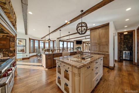 7663 Buffalo Trail Castle Pines CO 80108