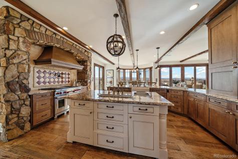 7663 Buffalo Trail Castle Pines CO 80108