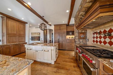 7663 Buffalo Trail Castle Pines CO 80108