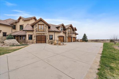 7663 Buffalo Trail Castle Pines CO 80108