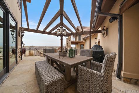 7663 Buffalo Trail Castle Pines CO 80108