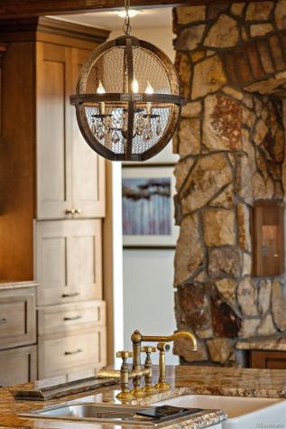 7663 Buffalo Trail Castle Pines CO 80108