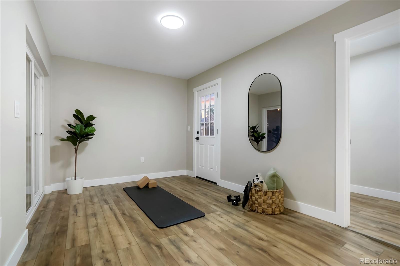 3046 Saint Paul Street Denver CO 80205