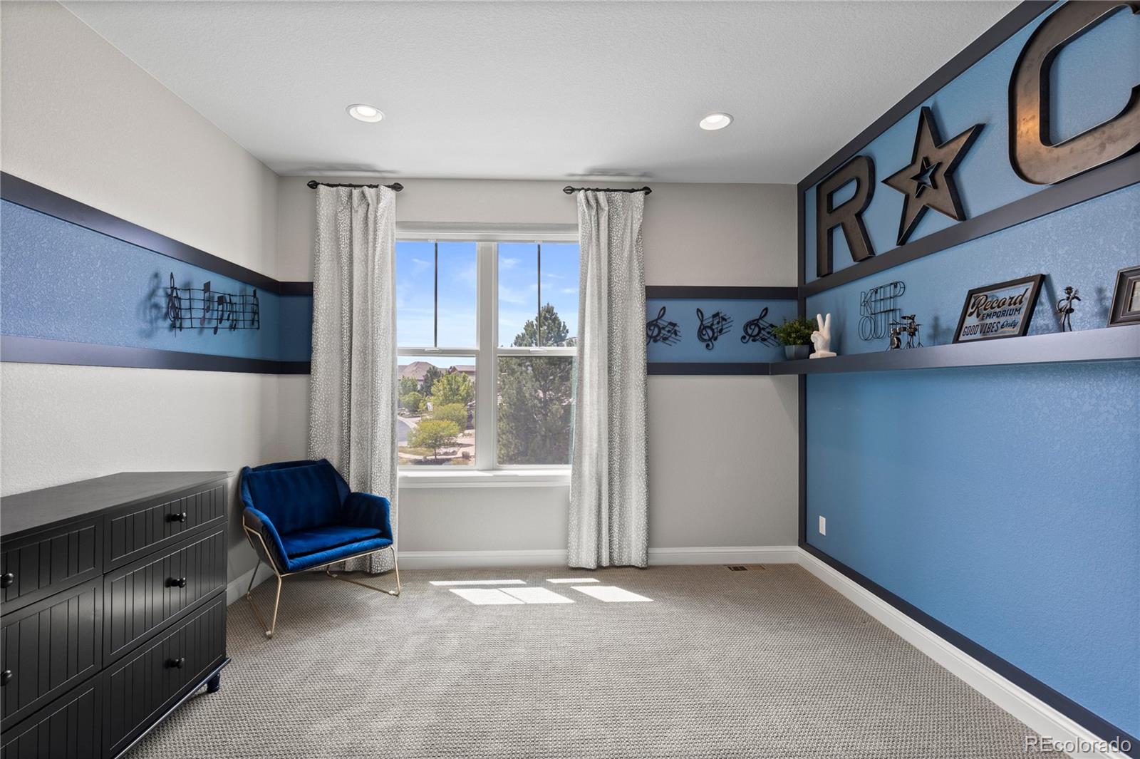485 Meadowleaf Lane Highlands Ranch CO 80126