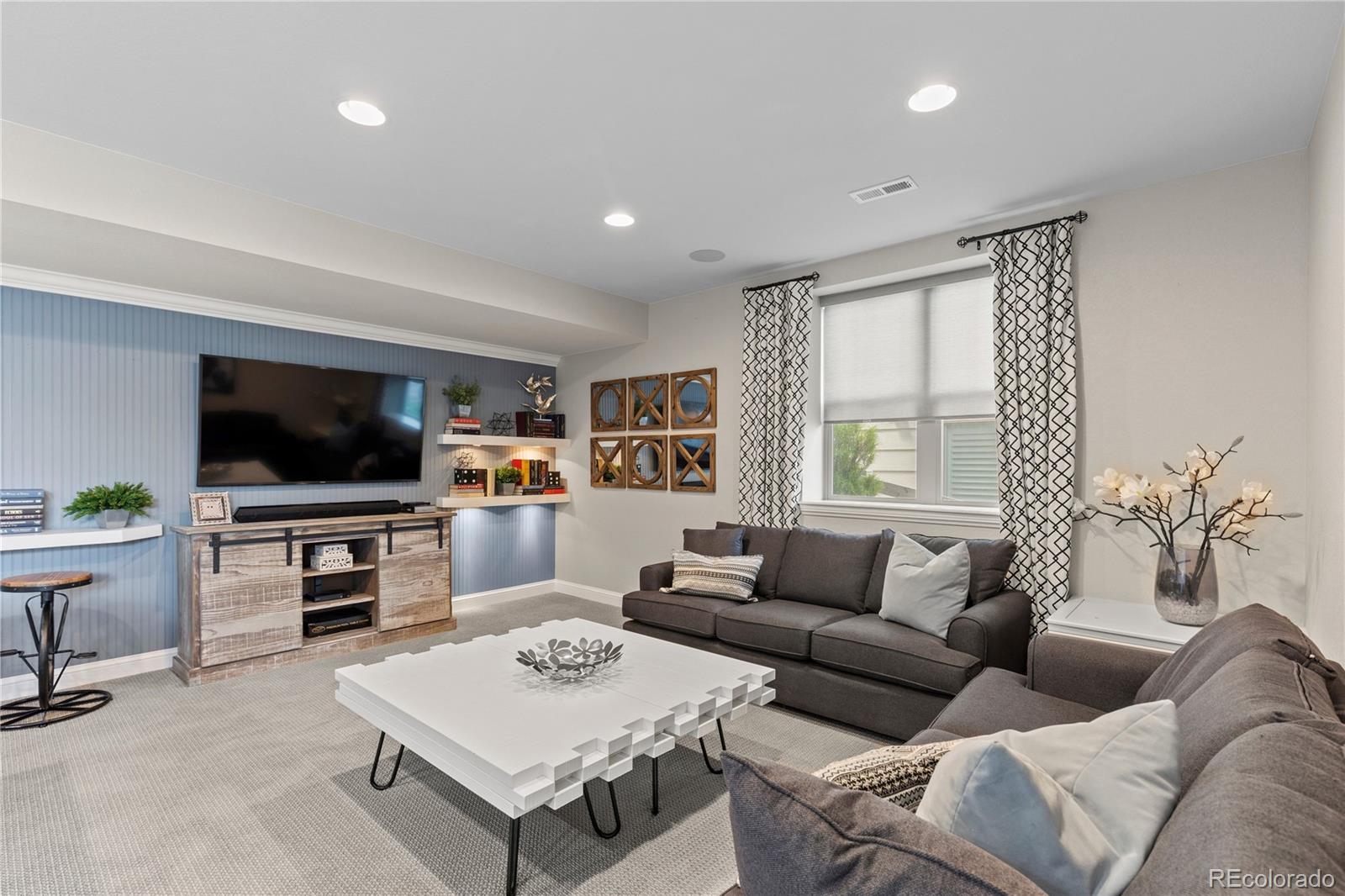 485 Meadowleaf Lane Highlands Ranch CO 80126