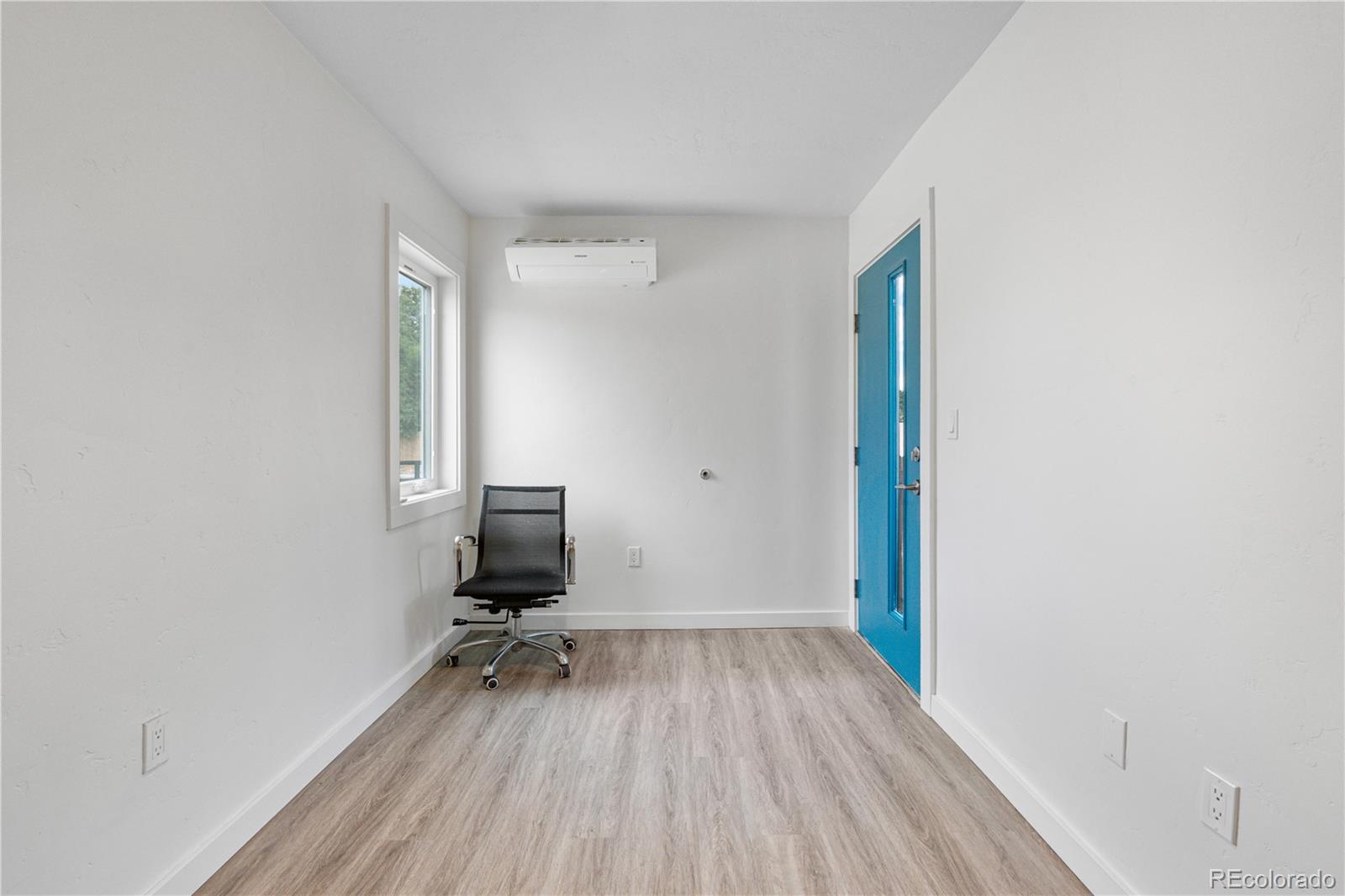 1953 Blackhawk Street Aurora CO 80011