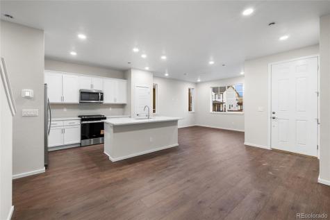 6330 N Malaya Street Aurora CO 80019